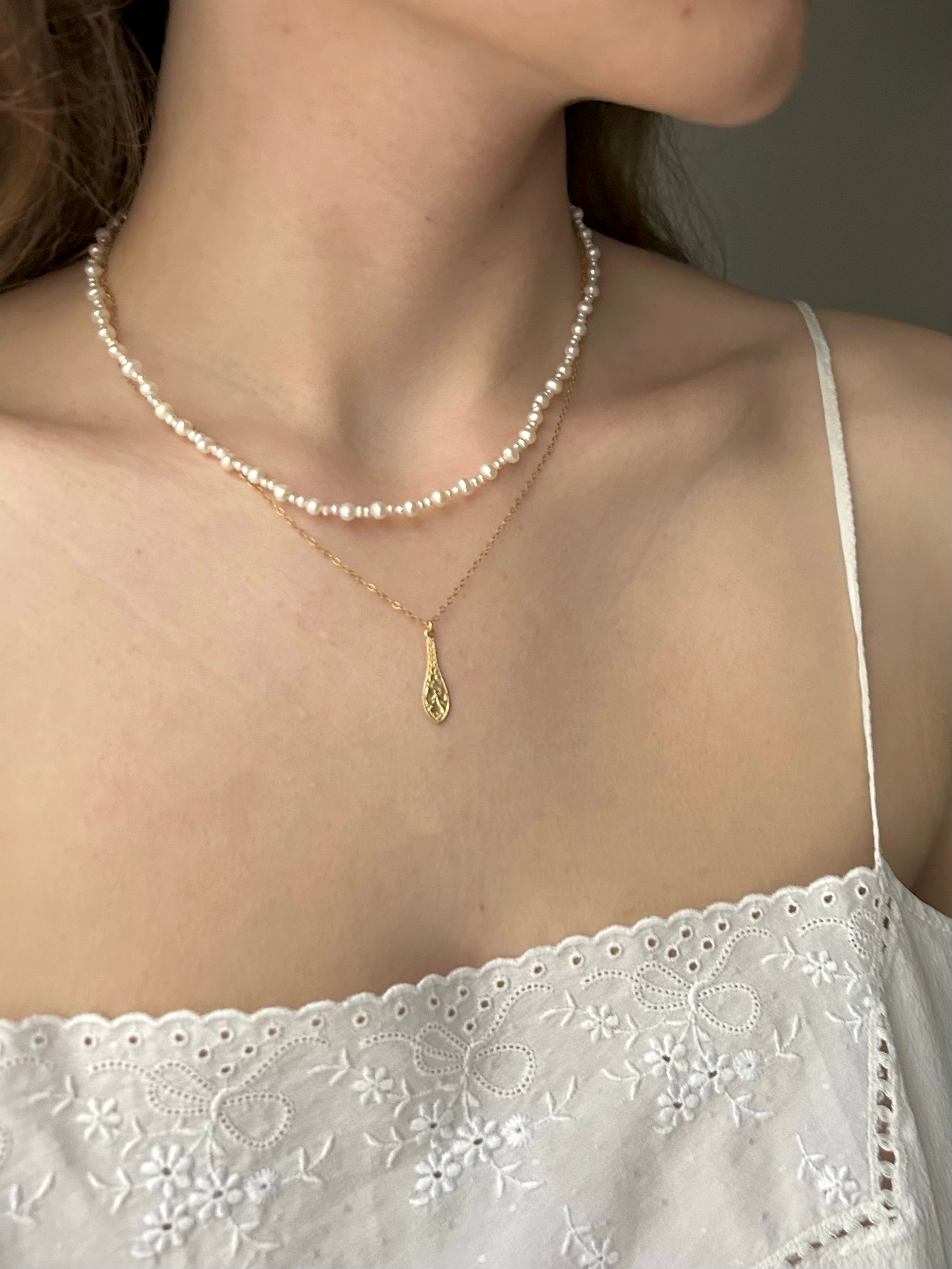 Collier Goutte Ornementée