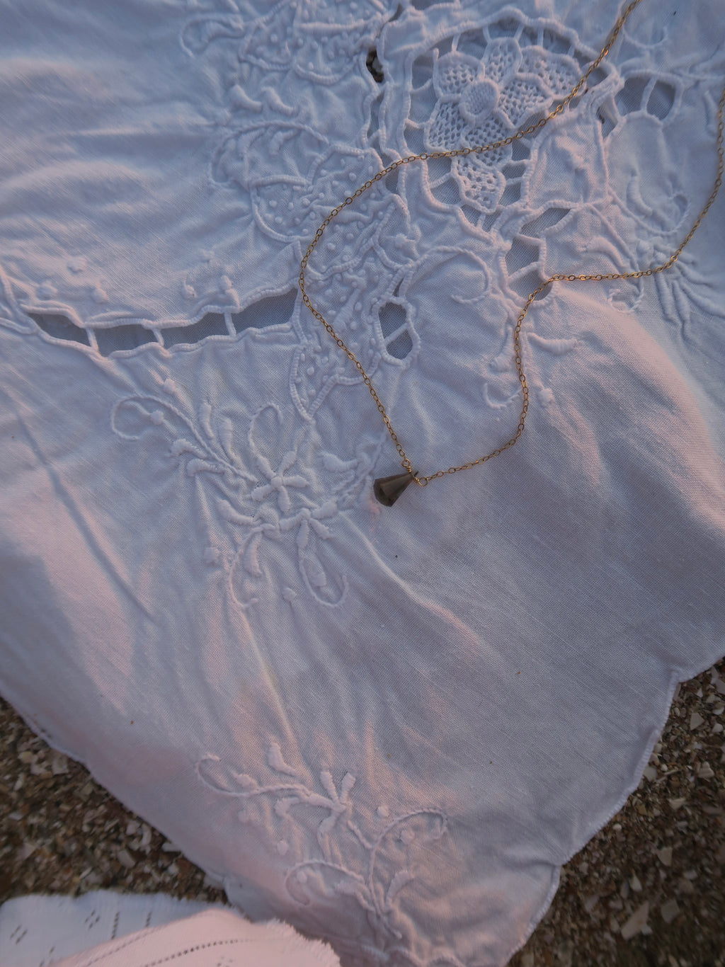 Collier Brume