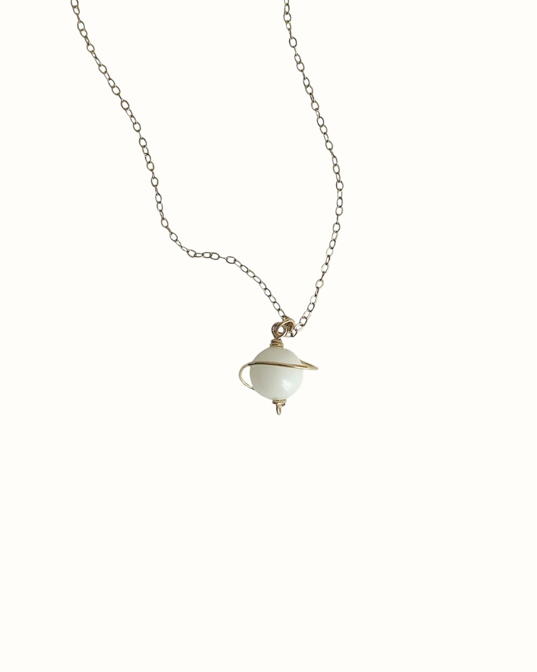 Collier Saturne